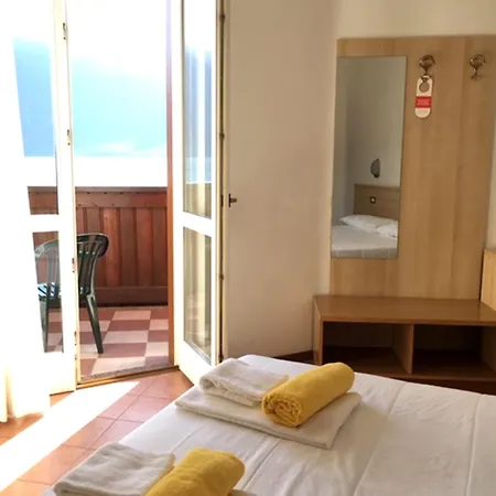 Castell - Montagnoli Group Hotel